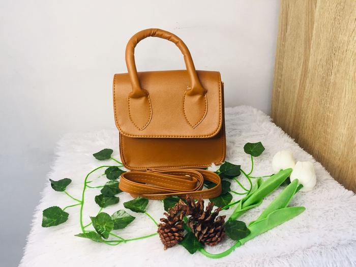 Gambar Tas Selempang Wanita Sakil - Cokelat dari Kiyasta Kios undefined Tokopedia