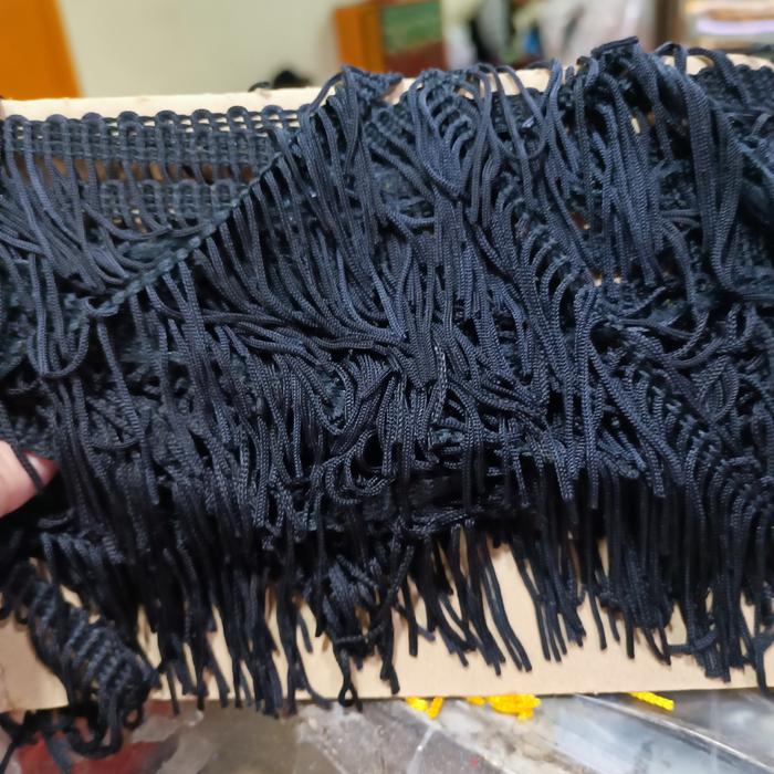 Gambar rumbai meteran renda - Hitam, meteran dari vechea shop undefined Tokopedia