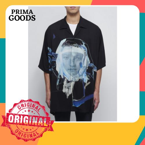 Gambar YOHJI YAMAMOTO Exclusive James Jean Print Short Sleeve Shirt - Black02 - 1 dari Prima Goods ID undefined Tokopedia