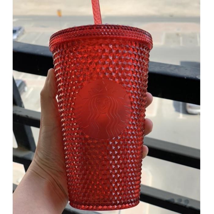 Gambar Tumbler Starbucks New York - Red Studded dari Elsajoishop undefined Tokopedia