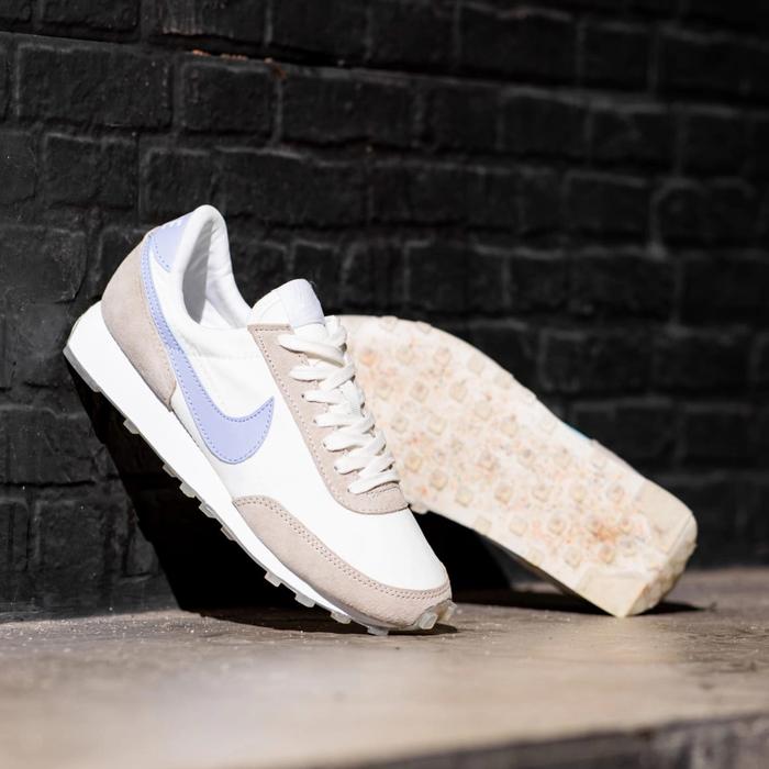 daybreak nike blue