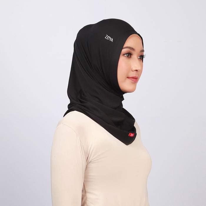 Gambar Hijab Instan/Jilbab Sport Zoya Bergo Yoona Non Pet - Hitam dari Hijab Plaza undefined Tokopedia