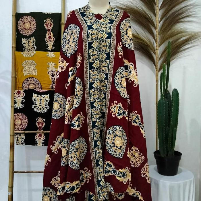 Gambar mukena batik jumbo - marun dari 3 queen store undefined Tokopedia