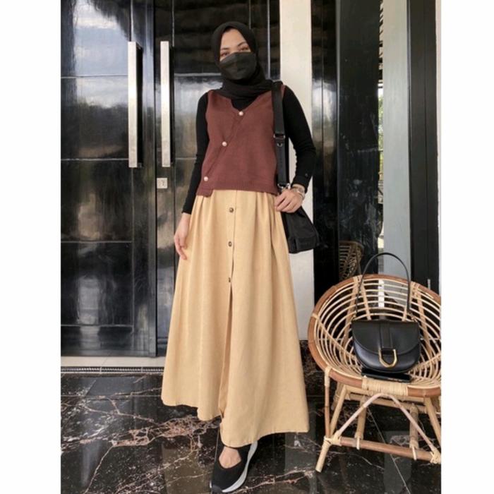 Gambar ROK MAXI CORDUROY BASIC FREE BELT PREMIUM IMPORT - button latte dari VIOLETTEMODE.ID2 undefined Tokopedia