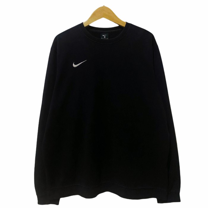 Nike basic crewneck sale