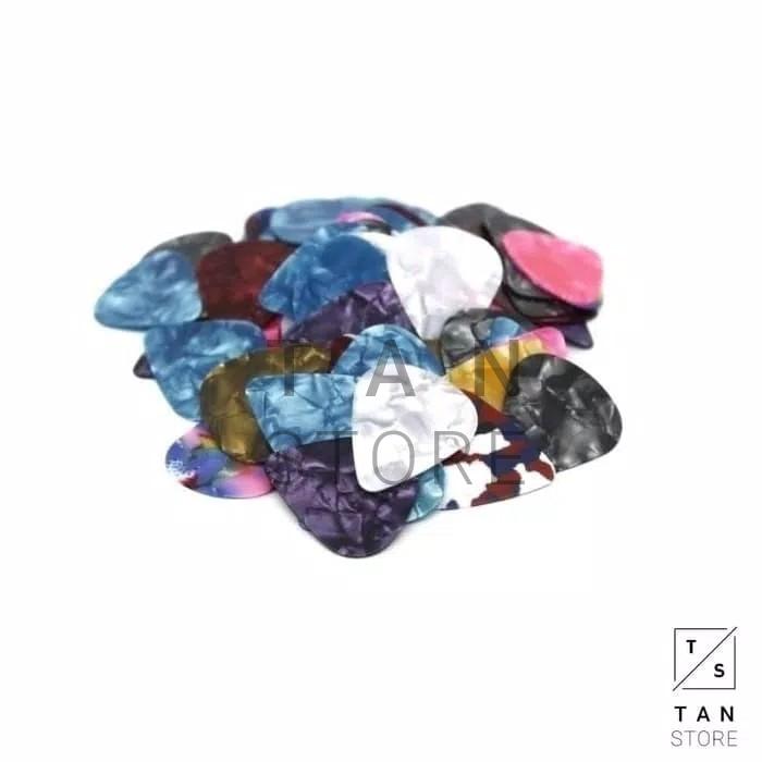 Gambar Pick Gitar Plectrum 0.47mm - Random dari Tan Store Official undefined Tokopedia