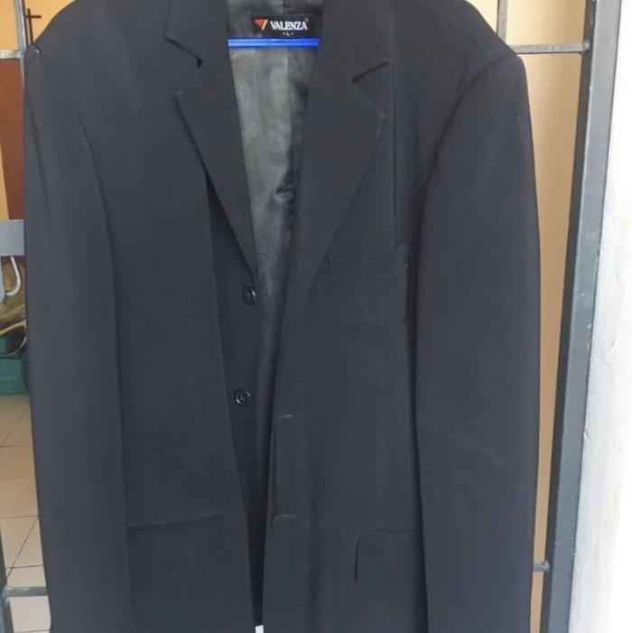 Gambar Jas formal pria hitam size XL preloved dari Digishop_online undefined Tokopedia