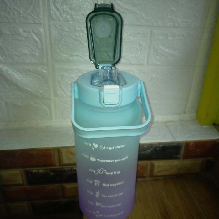 Gambar BOTOL AIR MINUM KAPASITAS 2 LITER, SKALA PENGINGAT WAKTU BPA FRE - sticker dari GemintangCahayaMuda undefined 5 Tokopedia