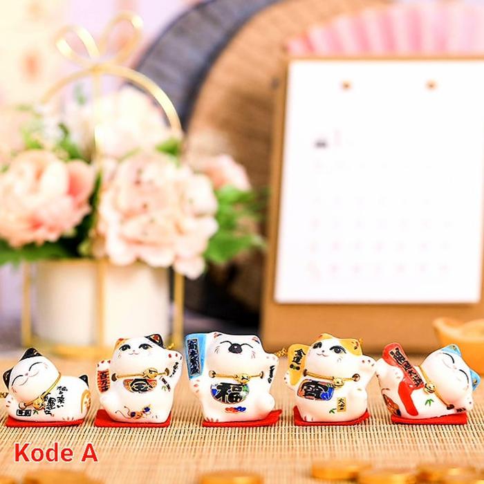 Gambar Maneki Set 5 Model Caisen Kucing hoki Kado Dekorasi Patung Mini Murah - MOTIF A dari MadisonShop undefined Tokopedia