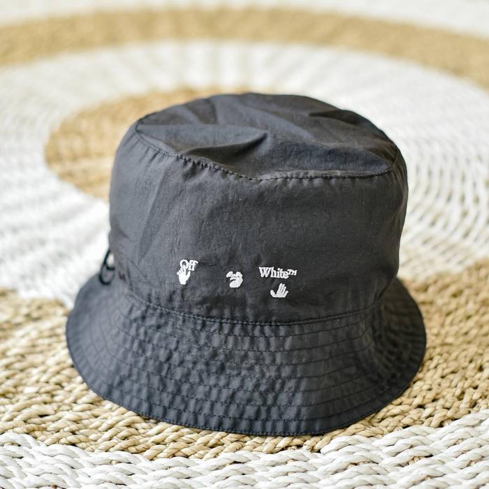 Jual off white bucket hat black - Kab 