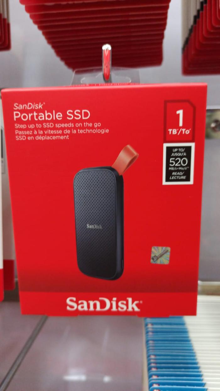 SanDisk E30 1TB 外付けSSD USB Type-C SanDisk 1TB 外付けSSD Type-C