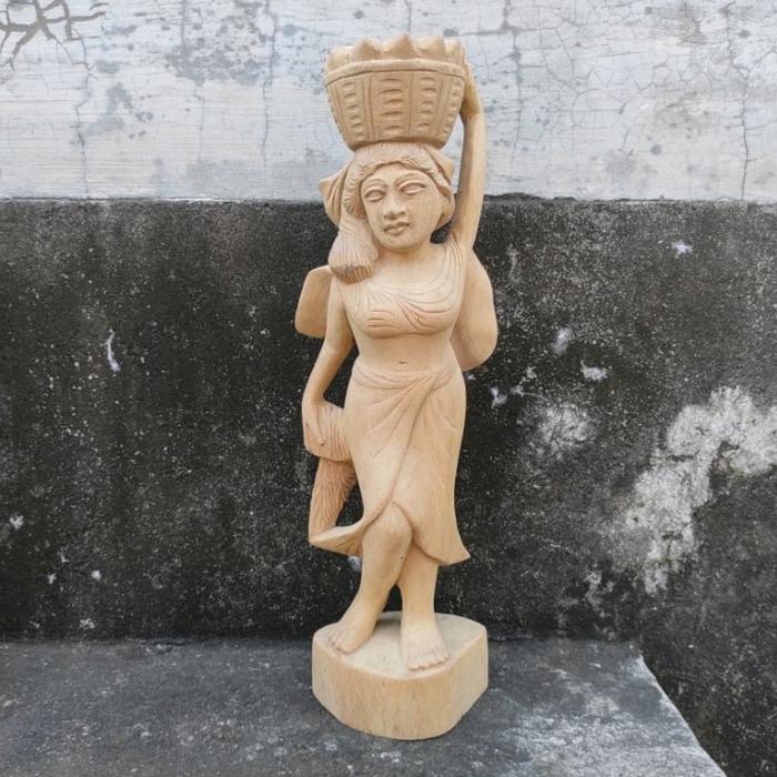 Gambar PATUNG GADIS DESA KAYU 40 CM/PATUNG GADIS BALI/PATUNG WANITA DESA - m. 3 dari Bali Miho undefined Tokopedia