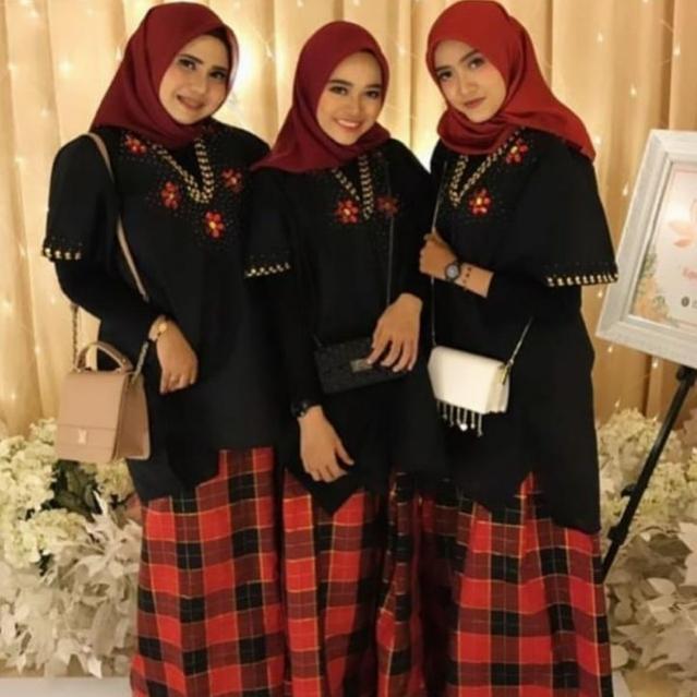 Gambar Baju bodo tokko bugis makasar Dewasa - Hitam dari Restu Ibu Baju Adat undefined Tokopedia