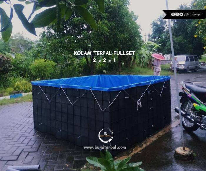 Gambar Kolam Terpal Kotak Fullset - 2x2xT1 meter dari Bumi Terpal Indonesia undefined Tokopedia