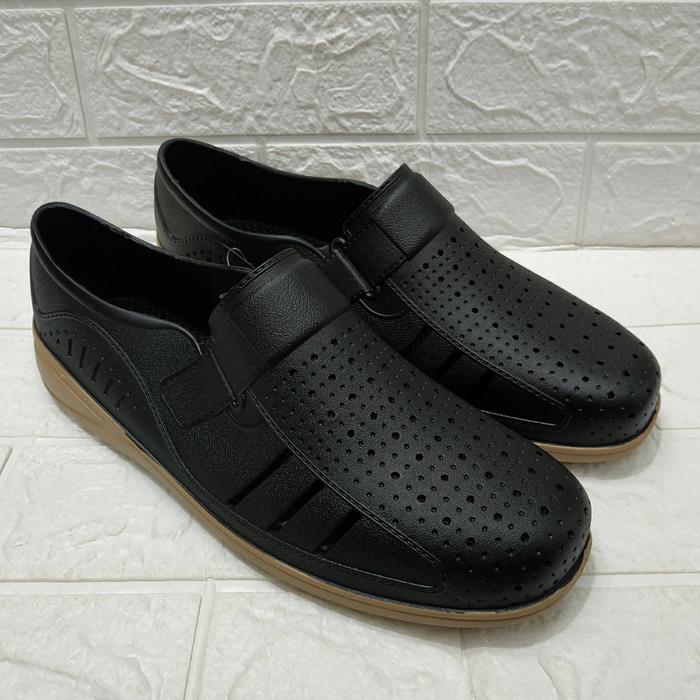 Gambar SEPATU SLIP ON KARET PRIA PRO ATT SPM 666 SEPATU PANTOFEL COWOK CASUAL - Hitam, 41 dari Toko YSP New undefined Tokopedia