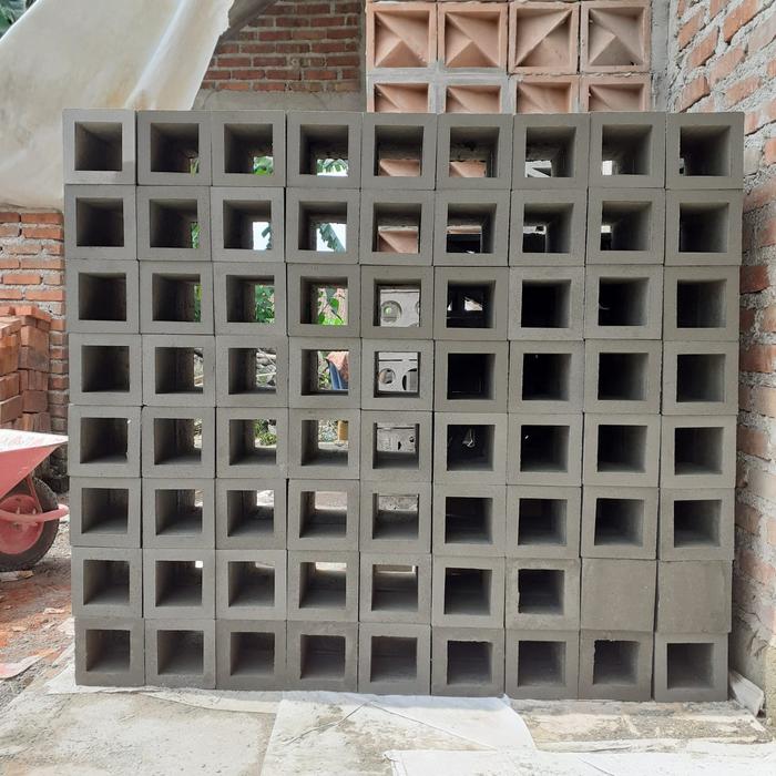 Gambar NIAGA JAYA ROSTER -  Roster Beton Minimalis -  Ukuran 20x20cm | Loster Putih | Ventilasi Udara | Nako | Terakota - Abu-abu dari NIAGA JAYA ROSTER Kota Bekasi Tokopedia