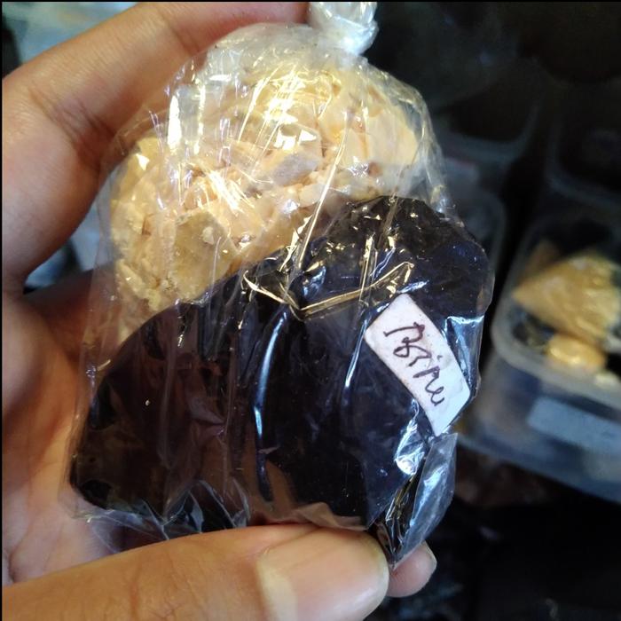 Gambar Naptol Pewarna Pakaian Jeans dan Katun - Hitam dari Darmo Craft undefined 5 Tokopedia