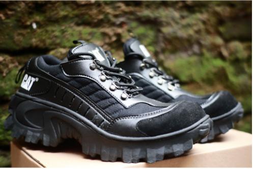Gambar SEPATU CATERPILLAR PENDEK/SEPATU PRIA SAFETY /SEPATU KERJA/SEPATU BOOT - Hitam, 39 dari OKAMA undefined Tokopedia