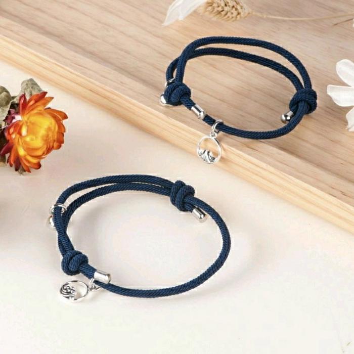 Gambar GELANG TALI COUPLE IMPORT MAGNET BRACELET TANGAN PASANGAN PERSAHABATAN - Navy-Navy dari berakhahshop undefined Tokopedia