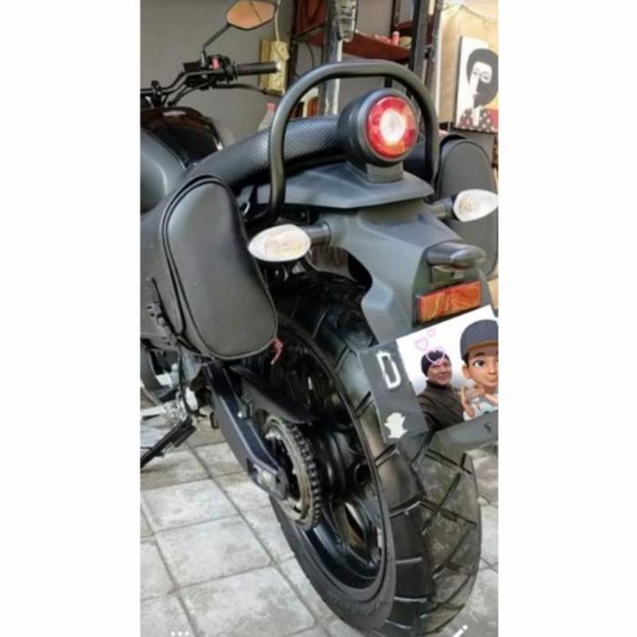 Gambar BRACKET / BREKET / PEGANGAN BELAKANG yamaha XSR155 XSR 155 dari Scootershop Bandung undefined Tokopedia
