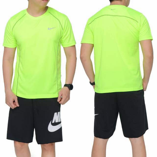 Gambar baju running pria gym - Hijau, S dari Jeenan_Store undefined Tokopedia