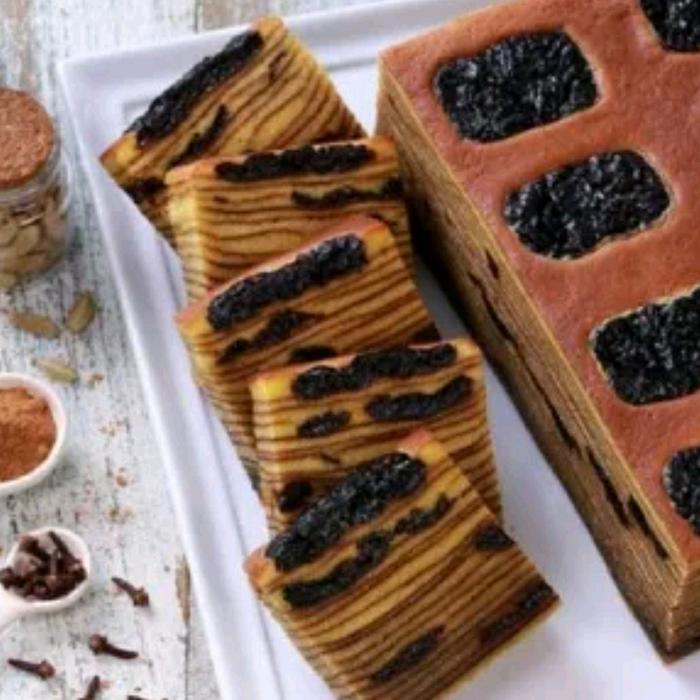 Gambar Lapis Legit Prune Meranti - 1 loyang - standard dari snackmart undefined Tokopedia