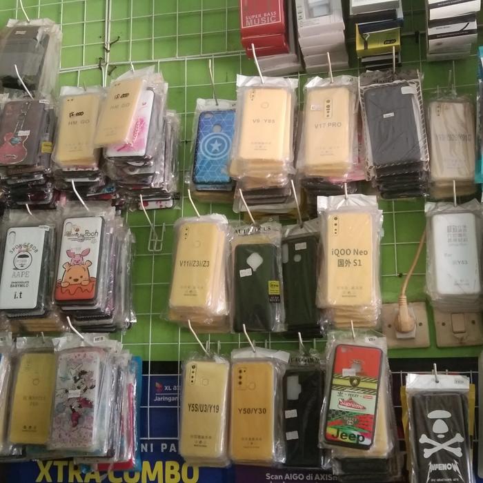 Gambar GROSIR SOFTCASE ALL TYPE RANDOM CUCIjl GUDANG - Putih dari Allmost Accessories 138 undefined Tokopedia