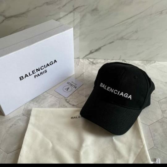 Jual READY STOCK TOPI BALENCIAGA 