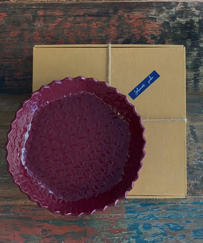 Gambar Piring Humba - Merah dari Sejauh Mata Memandang undefined Tokopedia