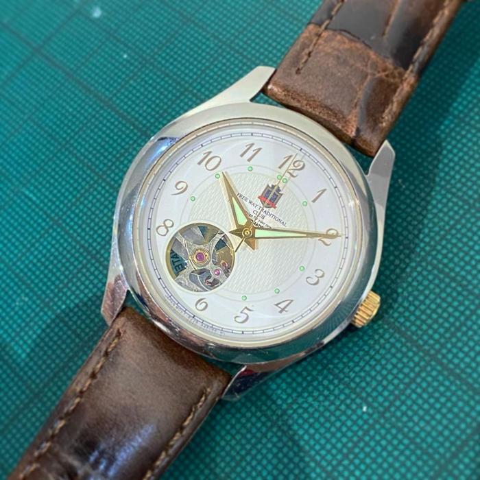 Jual arloji Citizen Free Way Traditional Club Cal. 8228 automatic 