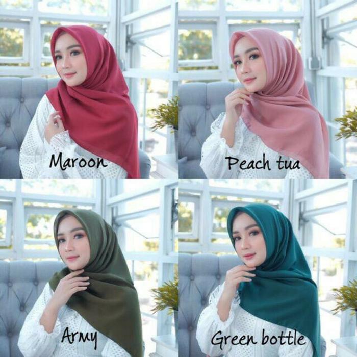 Gambar BELLA SQUARE / Hijab BELLA Jilbab Polos Segi Empat Nyaman Tidak Panas - army dari fashionshaaay undefined Tokopedia