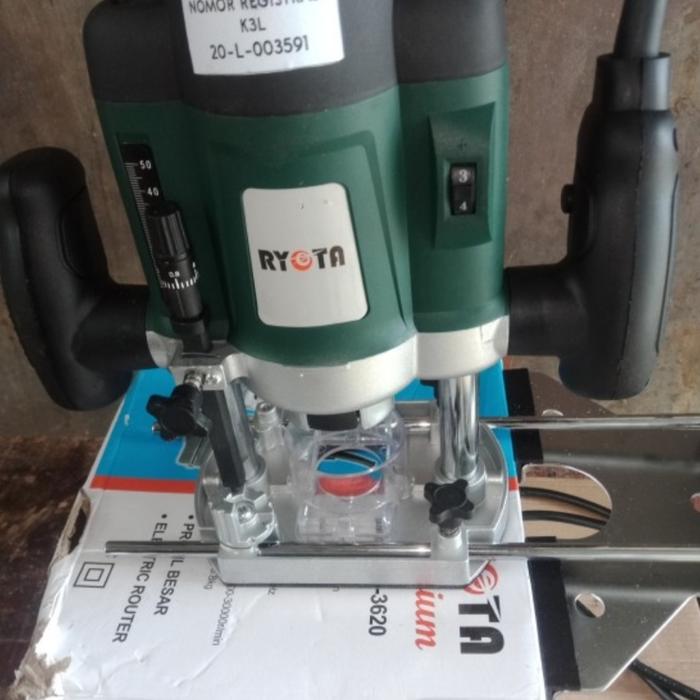Jual RYOTA Mesin Router Profil Besar 2 Tangan / Mesin Router RYOTA ...