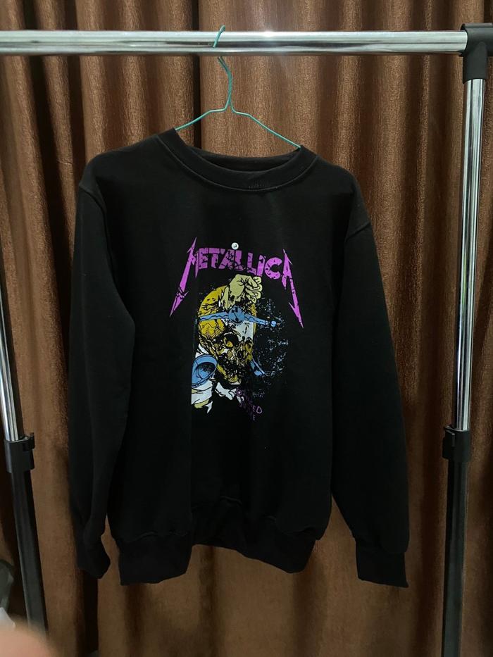 Jual Divided By H M Metallica Crewneck In Black New Releases