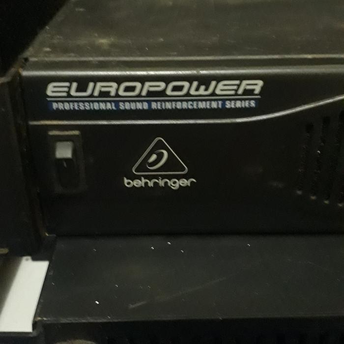 Jual Power Amplifier BEHRINGER EP2000 