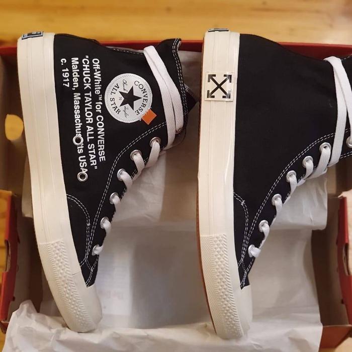Gambar Sepatu Converse 70s off White full Black 38-43 import quality - FULL BLACK, 38 dari Abut shoes undefined Tokopedia