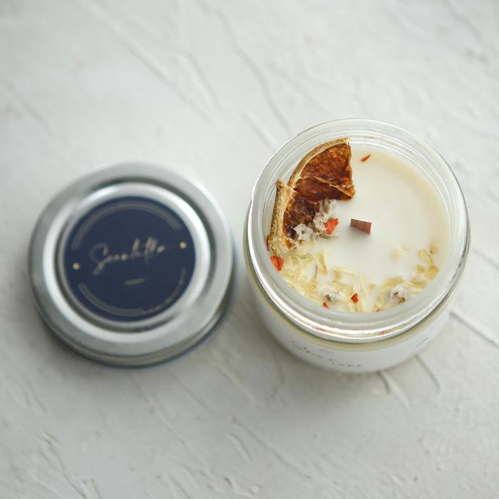 Gambar Scented Botanical Soy Candle in Jar - Snow White dari Scentilla undefined Tokopedia