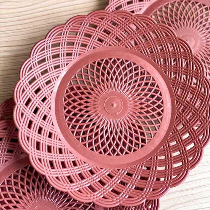 Gambar Piring Rotan Plastik dari Toko Pantes undefined Tokopedia
