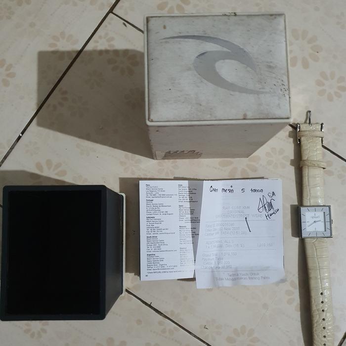 Gambar Rip Curl Women's A2387G White dari Buka Toko BJM undefined Tokopedia