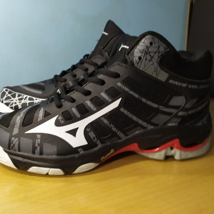 mizuno wave voltage womens