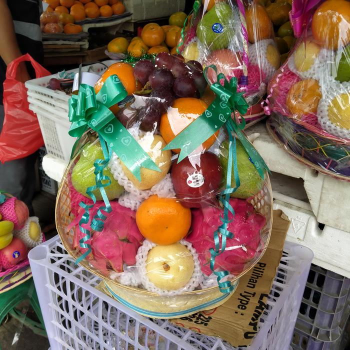 Gambar parcel buah dari Buah Segar Nurul undefined Tokopedia