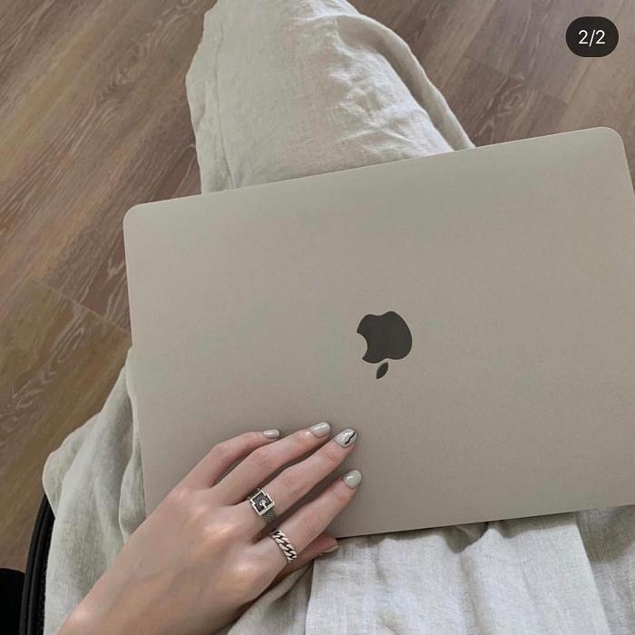 Gambar Casing Shell Matte Macbook Pro Retina 13 inch A1502 A1425 - Pink - Abu-abu dari Jakartanotebookbag undefined Tokopedia