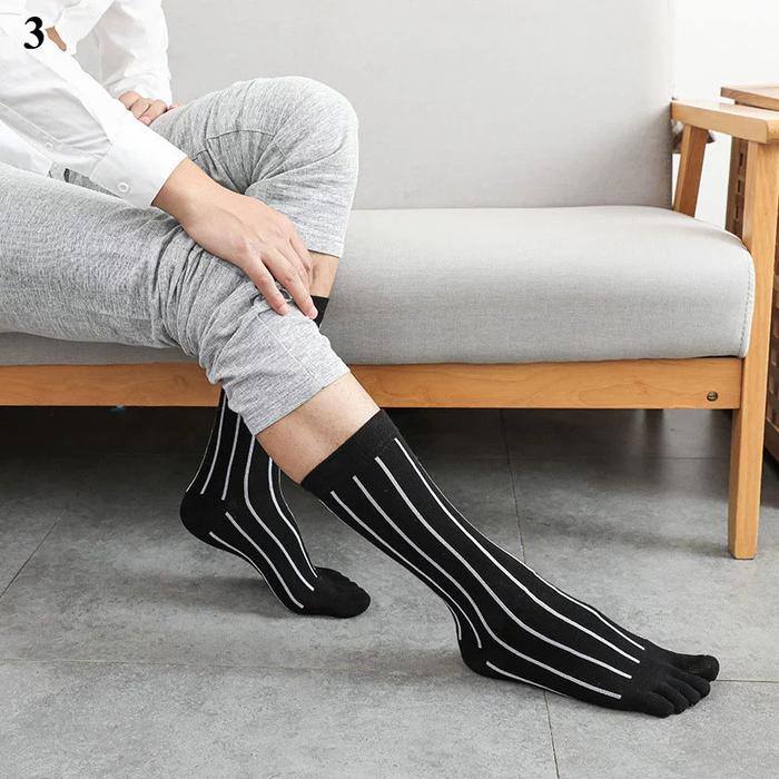 Gambar Kaos kaki Pria-Kaos Kaki Jari- Kaos kaki 5 Jari Bisnis Hitam - No.3 dari G&G socks undefined Tokopedia