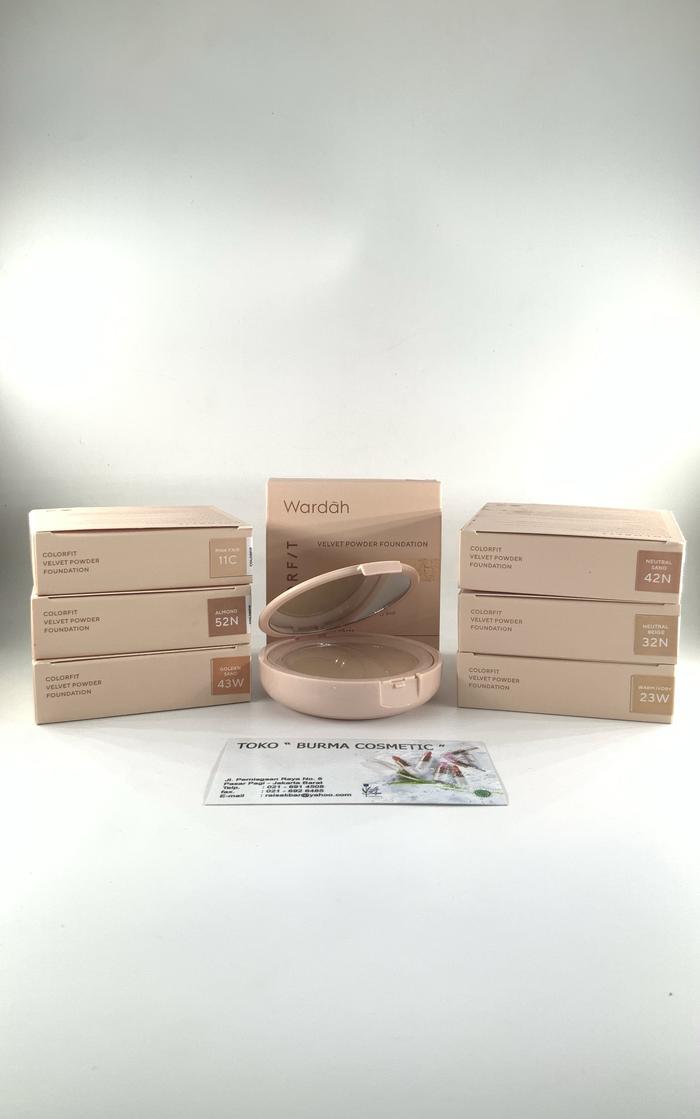 Gambar WARDAH COLORFIT VELVET POWDER FOUNDATION SPF 20 PA+++ - 52N ALMOND dari Burma Cosmetic Jkt undefined Tokopedia