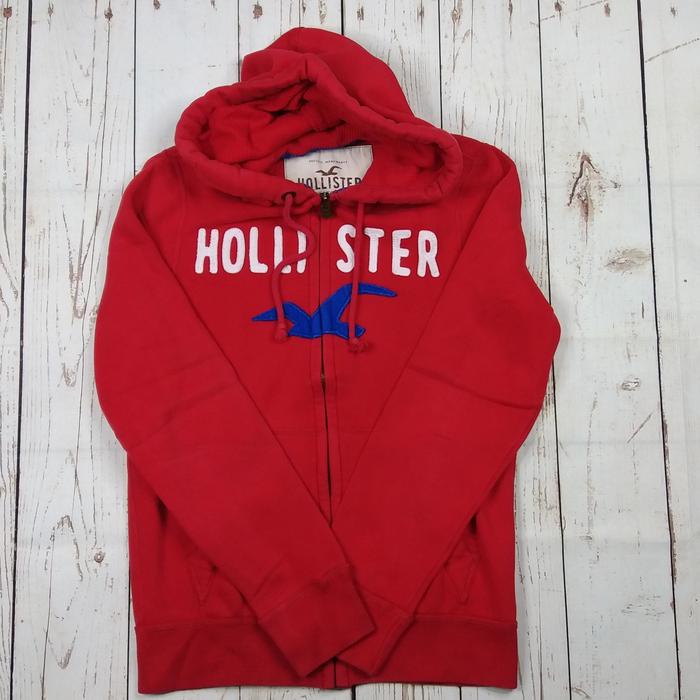 hollister sweatshirt