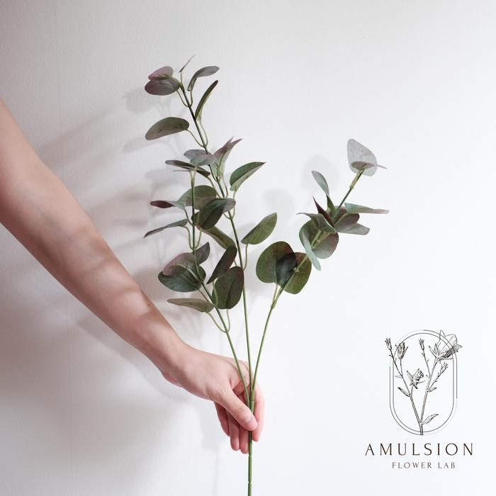 Gambar Daun Eucalyptus Artificial 68cm Import Premium Dekorasi Properti Foto - Hijau Ungu dari Amulsion Flower Lab undefined Tokopedia