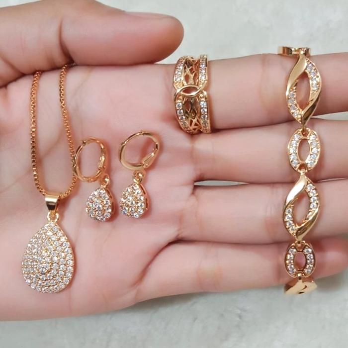 Gambar SET REPLIKA BERLIAN PERHIASAN LAPIS MAS XS08 dari JC 77 undefined Tokopedia