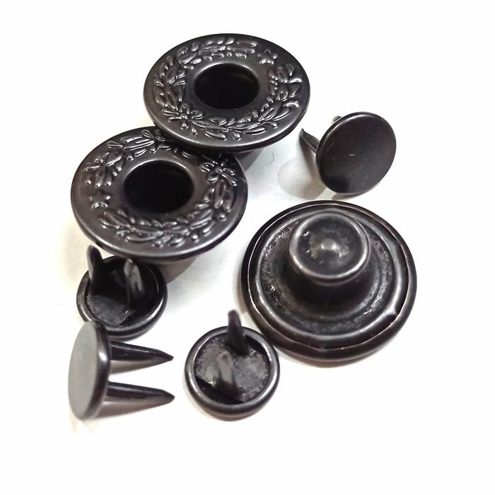 Gambar button / kancing denim/ jeans Laurel leaf double prong - black, 17 dari studio uranium undefined Tokopedia