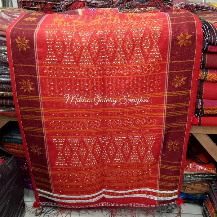 Gambar Ulos Sadum Angkola Raja Jumbo Maron - Merah dari Ulos Songket Simangunsong undefined Tokopedia