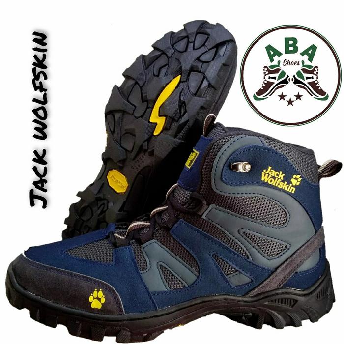 Gambar Sepatu Gunung Sepatu Hiking Sepatu Outdoor Jack Wolfskin - navy abu, 39 dari Onlineshopterpacaya undefined Tokopedia