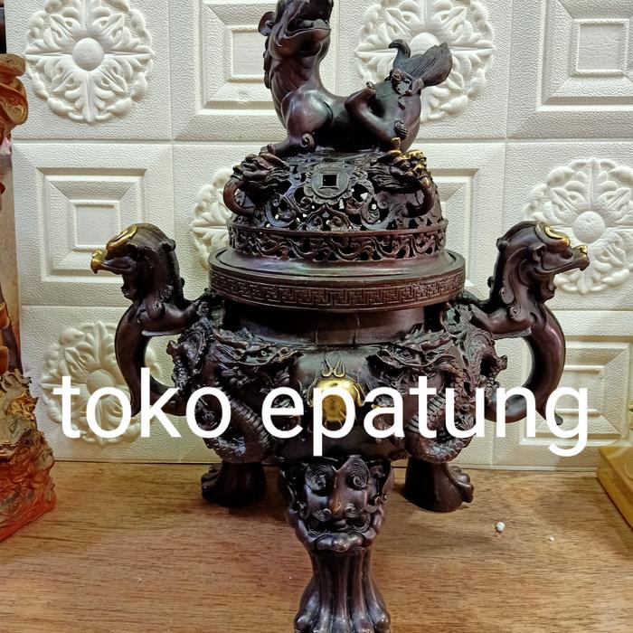 Gambar tempat bakar dupa cendana 47 cm kuningan dari toko epatung undefined Tokopedia